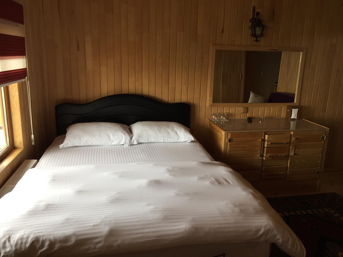 Aymeydani Hotel Caykara Esterno foto